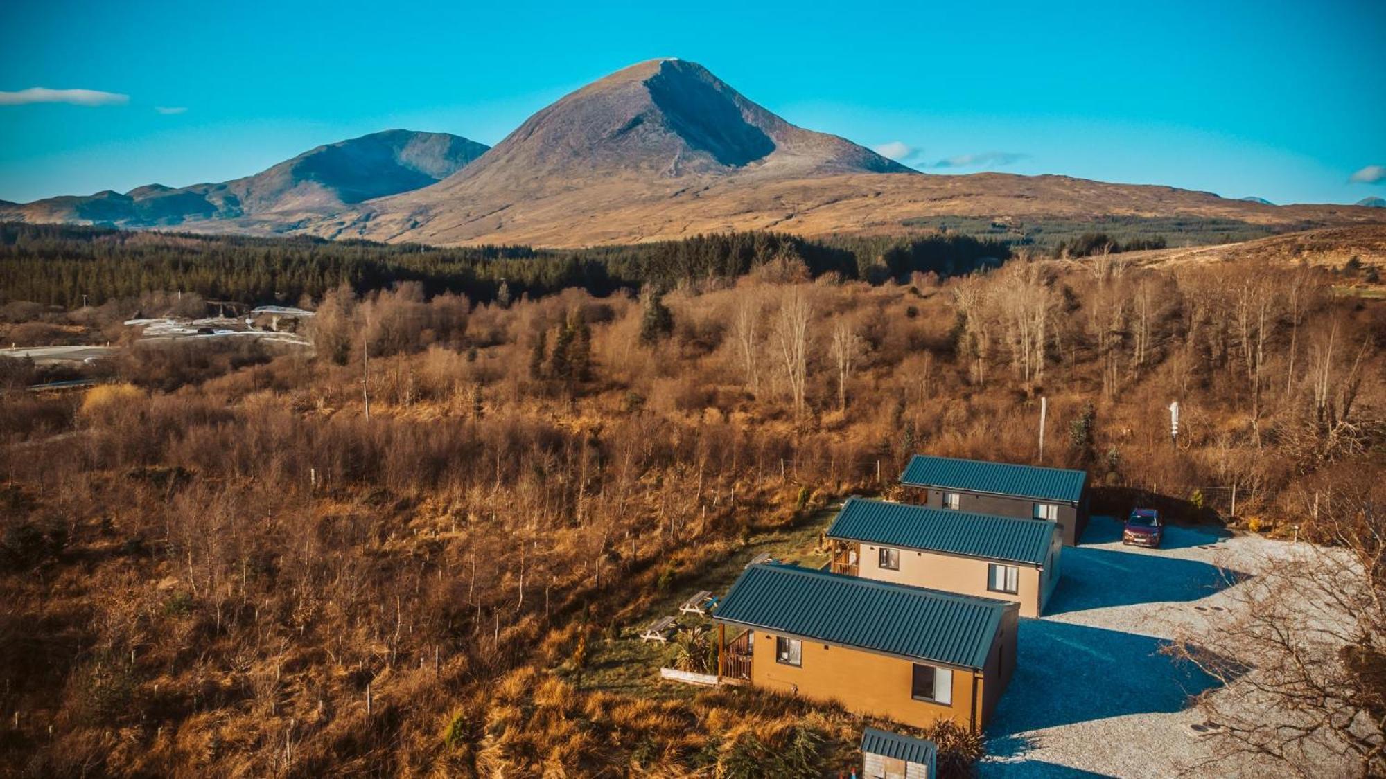 Broadford Lodges Skye Exteriör bild